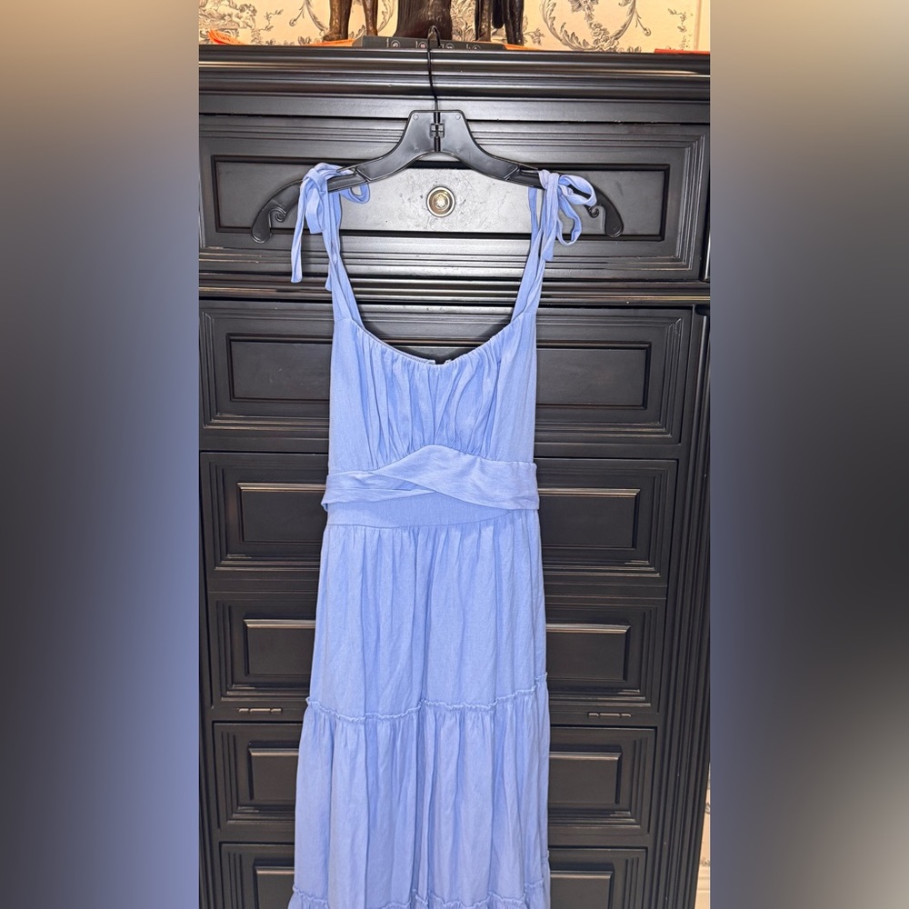 Blue Dress - Picture 2 of 2